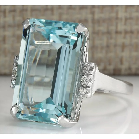Women 925 Silver Aquamarine Gemstone Ring - Picture 4 of 6